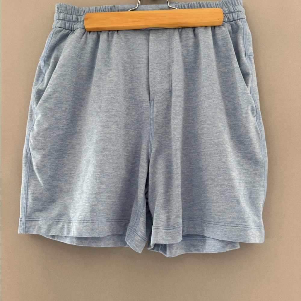 Lululemon Athletica Light Gray Men's Athletic Shorts
